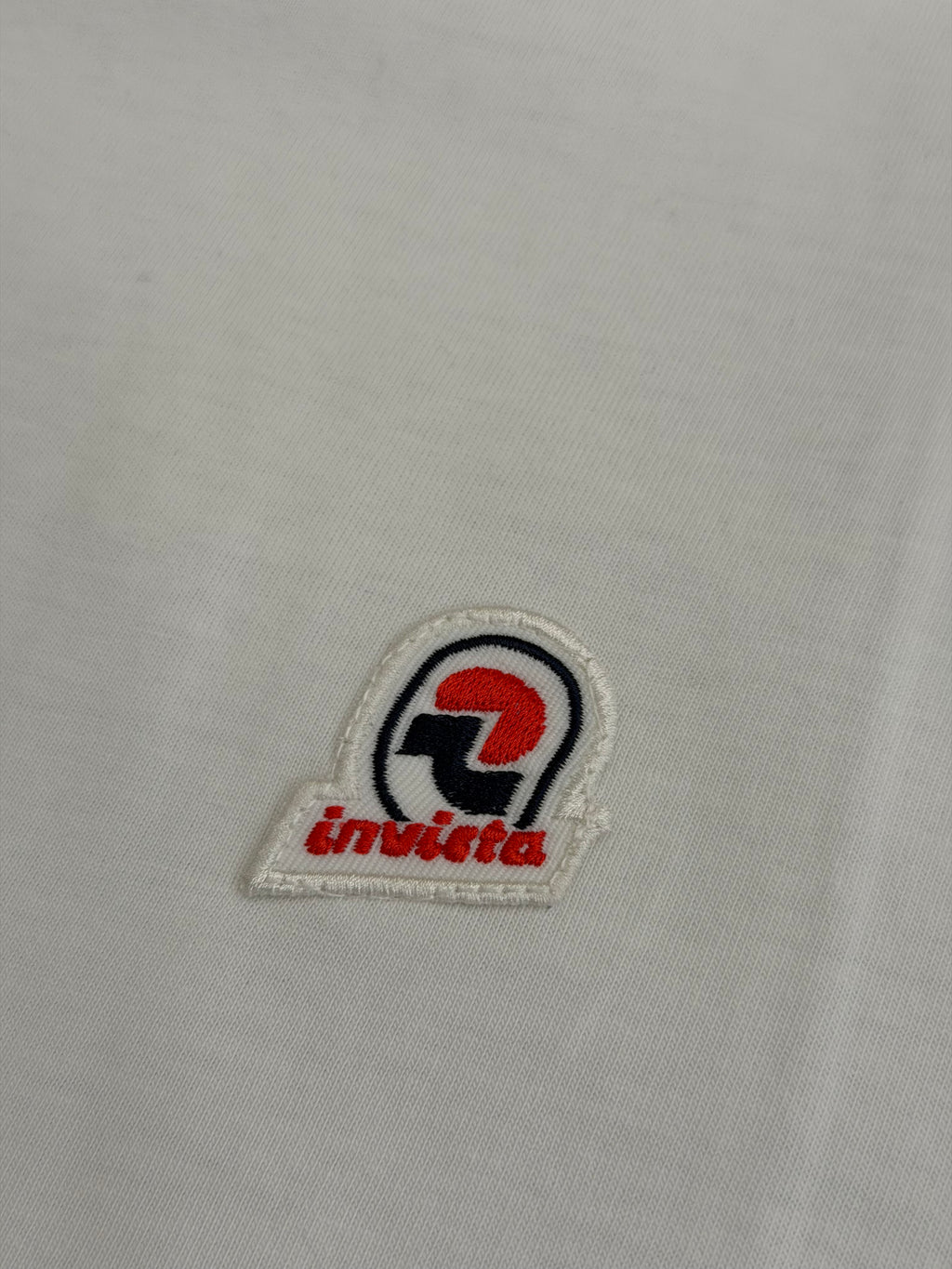 T-SHIRT INVICTA