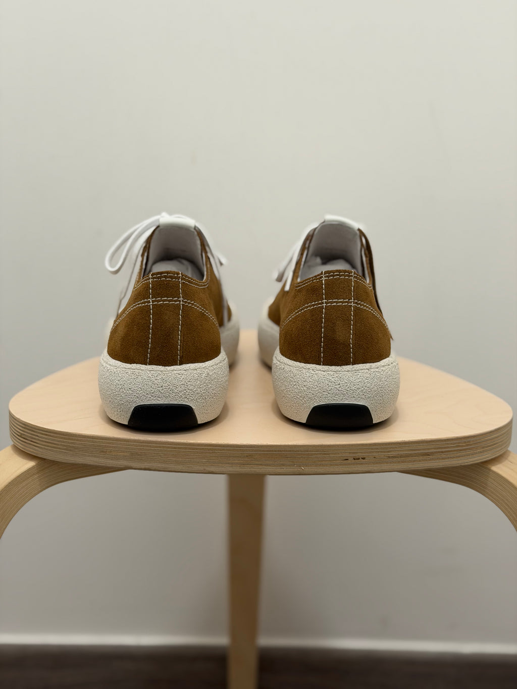 SNEAKERS KJORE PROJECT